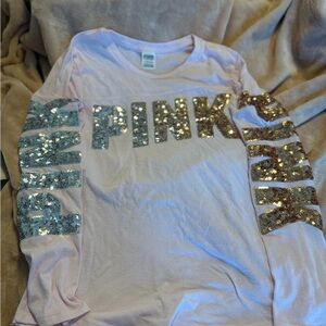 PINK Victoria's Secret Wonens Light Pink Long-Sleeve Sequin Logo Top
